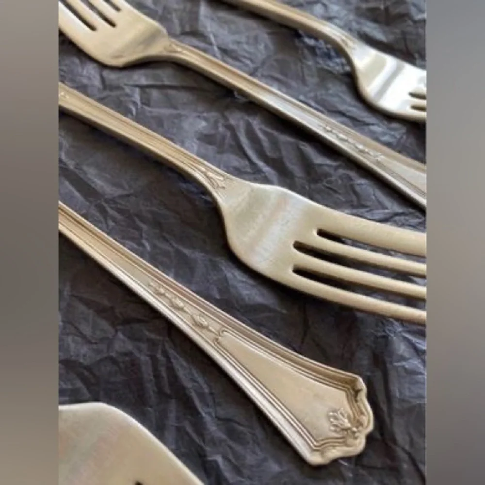 Silverware/ flatware VTG Albert Pick &Company Triple Set of 6